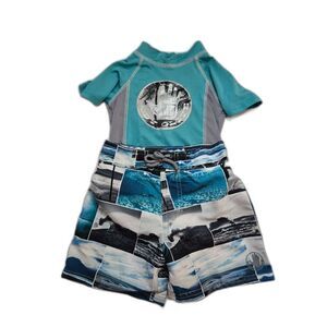 Body Glove Toddler Boy's Rash Guard and Swim Trunk Set 50 UPF Size 4.